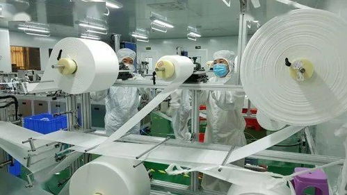 食品学院博士党员廖文艳协助防城港药监局开展疫情防控工作获表扬